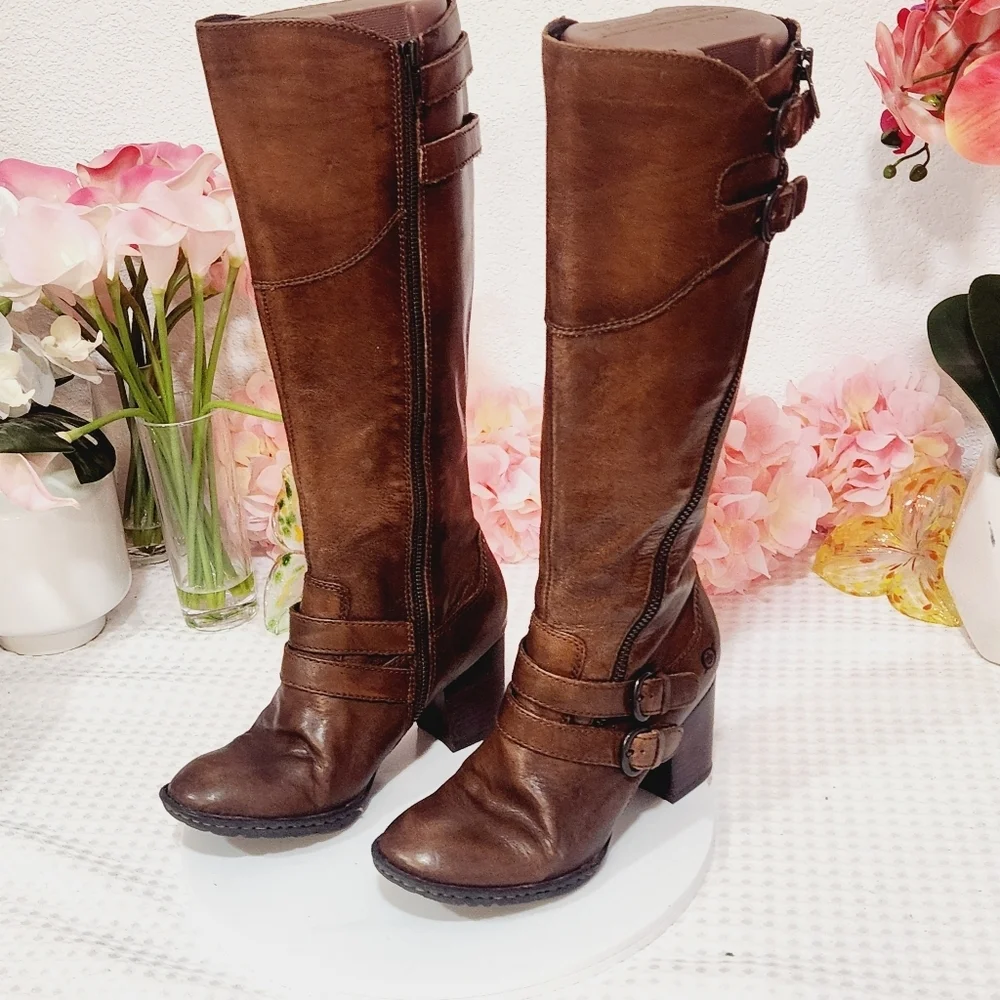 Born Treddy Brown Leather Buckle Boots 6.5